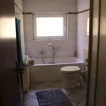 Lägenhet Ferien-monteurwohnung Schelmerath *
